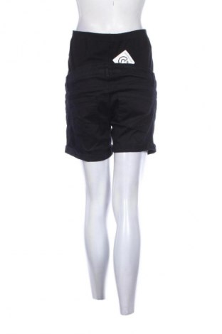 Damen Shorts Mamalicious, Größe XL, Farbe Schwarz, Preis € 5,99