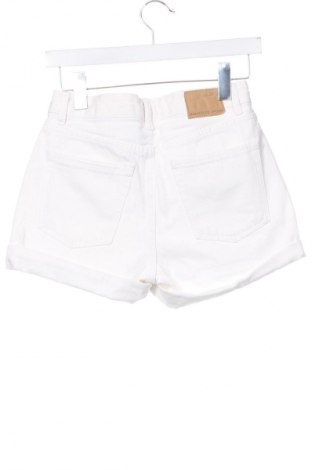 Damen Shorts Pull&Bear, Größe XXS, Farbe Silber, Preis 9,74 €