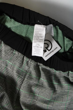 Damenhose, Größe L, Farbe Mehrfarbig, Preis 9,49 €