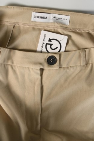 Damenhose Bershka, Größe M, Farbe Beige, Preis € 14,84