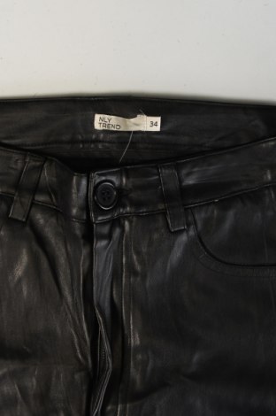 Pantaloni de femei Nly Trend, Mărime XS, Culoare Negru, Preț 95,99 Lei