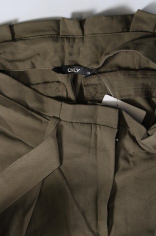 Damenhose ONLY, Größe M, Farbe Grün, Preis € 18,99