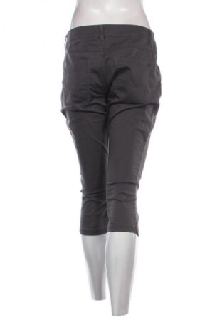 Damenhose Q/S by S.Oliver, Größe M, Farbe Grau, Preis 20,97 €