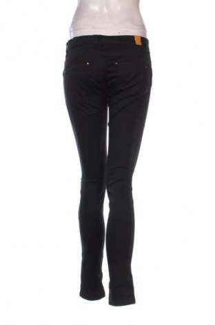 Pantaloni de femei Stradivarius, Mărime M, Culoare Negru, Preț 48,99 Lei