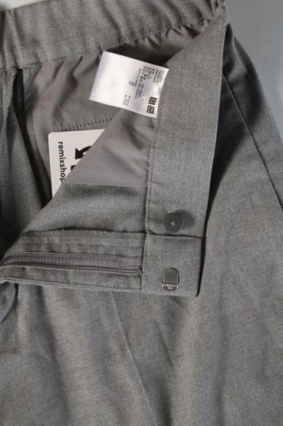 Damenhose Uniqlo, Größe M, Farbe Grau, Preis € 20,92