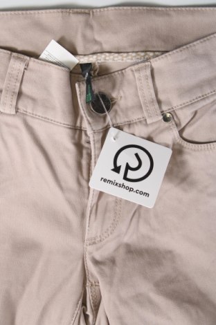 Pantaloni de femei United Colors Of Benetton, Mărime M, Culoare Bej, Preț 105,00 Lei