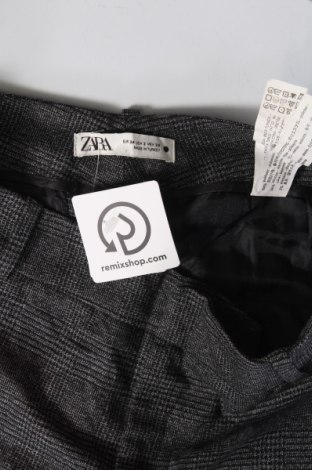 Pantaloni de femei Zara, Mărime M, Culoare Gri, Preț 31,99 Lei