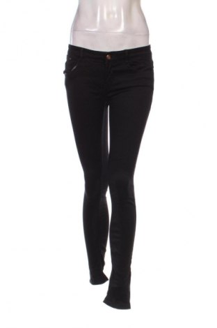 Pantaloni de femei Zara Trafaluc, Mărime S, Culoare Negru, Preț 88,99 Lei