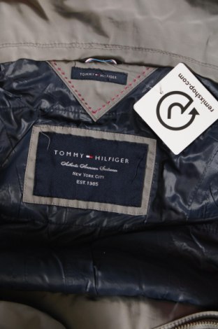 Дамско яке Tommy Hilfiger, Размер M, Цвят Сив, Цена 171,49 лв.