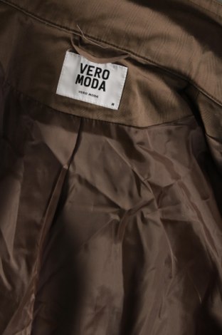 Дамско яке Vero Moda, Размер M, Цвят Кафяв, Цена 18,99 лв.