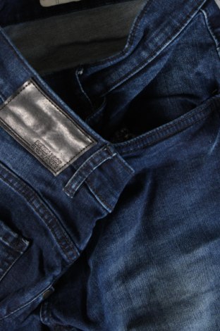 Pánské džíny  Denim 1982, Velikost M, Barva Modrá, Cena  629,00 Kč