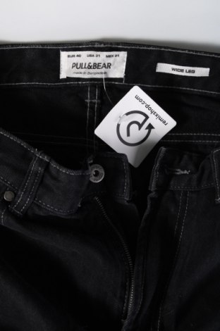 Ανδρικό τζίν Pull&Bear, Μέγεθος M, Χρώμα Μαύρο, Τιμή 24,49 €