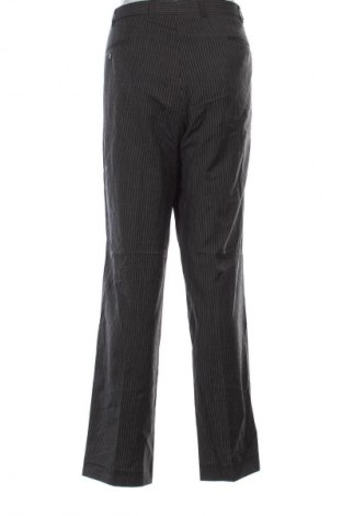 Pantaloni de bărbați, Mărime XL, Culoare Multicolor, Preț 28,99 Lei