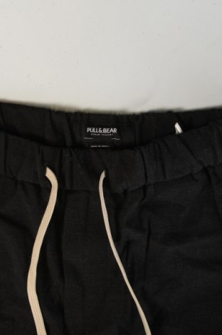 Pantaloni de bărbați Pull&Bear, Mărime S, Culoare Negru, Preț 51,99 Lei