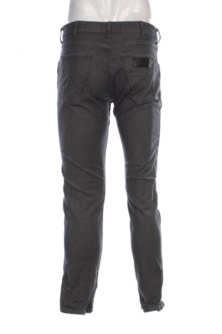 Pantaloni de bărbați Wrangler, Mărime M, Culoare Gri, Preț 223,99 Lei