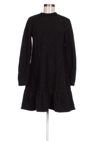 Kleid Alix The Label, Größe M, Farbe Schwarz, Preis 50,99 €