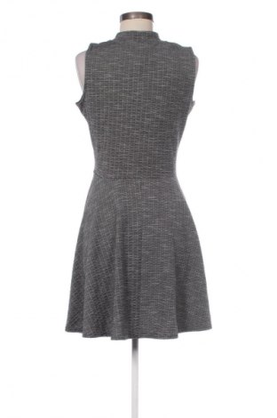 Kleid Apricot, Größe M, Farbe Grau, Preis € 7,99