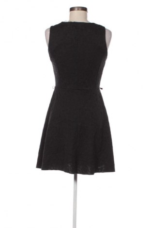 Kleid Artigli, Größe M, Farbe Schwarz, Preis 54,99 €