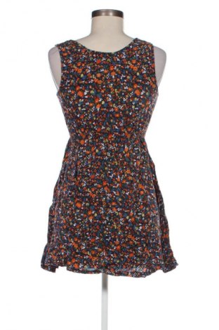 Kleid Ax Paris, Größe S, Farbe Aschrosa, Preis € 10,99