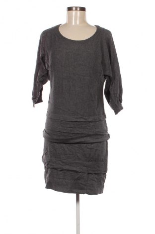 Kleid B.Young, Größe M, Farbe Grau, Preis € 5,99