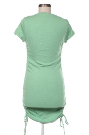 Rochie Bershka, Mărime L, Culoare Verde, Preț 95,99 Lei