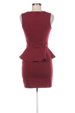 Kleid Boohoo, Größe M, Farbe Rot, Preis 14,99 €