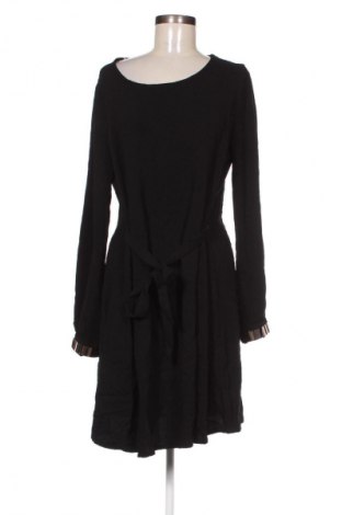 Kleid Caroline Biss, Größe M, Farbe Schwarz, Preis € 33,99