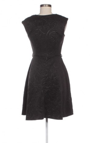 Kleid Cassis, Größe M, Farbe Schwarz, Preis 33,99 €