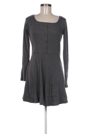 Kleid Clockhouse, Größe M, Farbe Grau, Preis 20,49 €