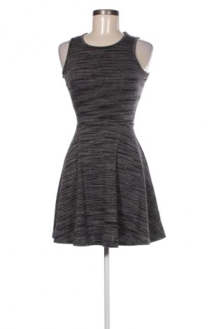 Kleid Fb Sister, Größe XS, Farbe Grau, Preis € 20,49