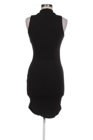 Kleid Gina Tricot, Größe S, Farbe Schwarz, Preis 18,99 €