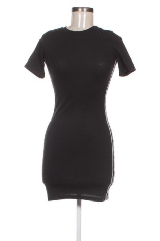 Kleid H&M, Größe S, Farbe Schwarz, Preis 20,49 €