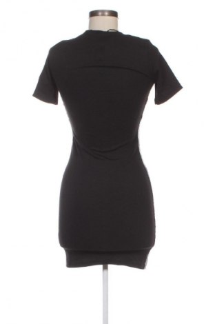 Kleid H&M, Größe S, Farbe Schwarz, Preis 10,49 €