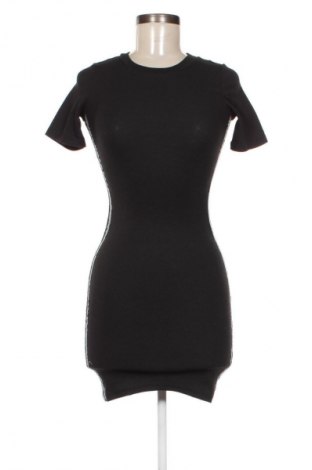 Kleid H&M Divided, Größe XS, Farbe Schwarz, Preis 20,49 €