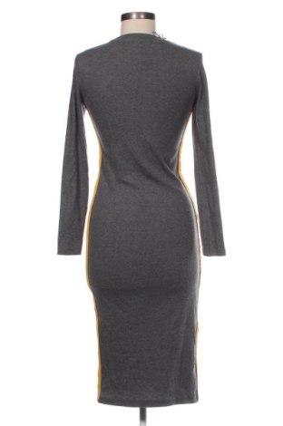 Kleid House, Größe S, Farbe Grau, Preis 20,49 €