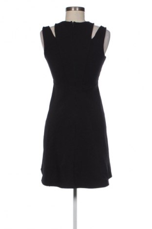 Kleid Jennyfer, Größe M, Farbe Schwarz, Preis 20,49 €