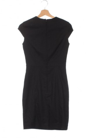 Kleid Karen Millen, Größe XXS, Farbe Schwarz, Preis 85,99 €