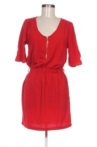 Kleid Mystic, Größe M, Farbe Rot, Preis 33,99 €