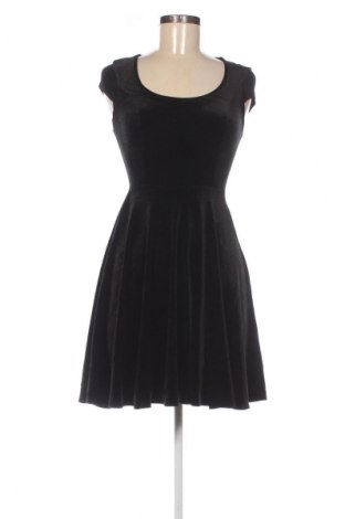 Kleid Nly One, Größe XS, Farbe Schwarz, Preis € 20,49