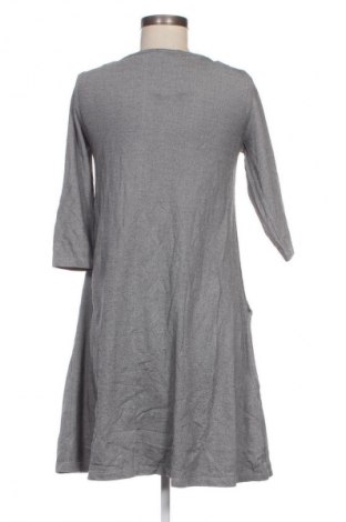 Kleid Object, Größe M, Farbe Grau, Preis 7,99 €