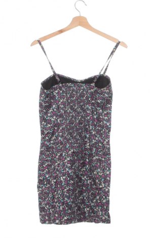 Kleid Pull&Bear, Größe L, Farbe Mehrfarbig, Preis € 14,83