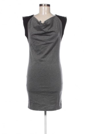 Kleid Selected, Größe XS, Farbe Grau, Preis 17,99 €