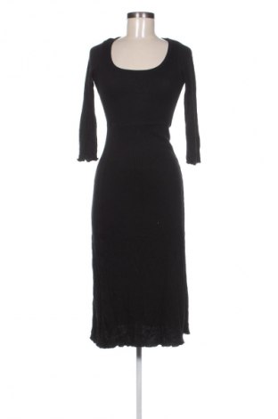 Rochie Stradivarius, Mărime M, Culoare Negru, Preț 95,99 Lei