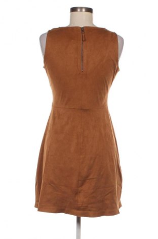 Kleid Stradivarius, Größe M, Farbe Braun, Preis 20,49 €