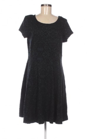 Kleid Yessica, Größe M, Farbe Mehrfarbig, Preis 20,49 €