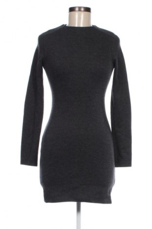 Kleid Zara, Größe S, Farbe Grau, Preis € 18,99