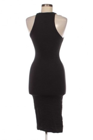 Rochie Zara, Mărime S, Culoare Negru, Preț 111,99 Lei