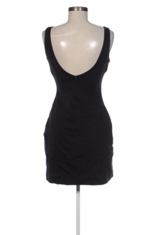 Rochie Zara, Mărime L, Culoare Negru, Preț 88,99 Lei