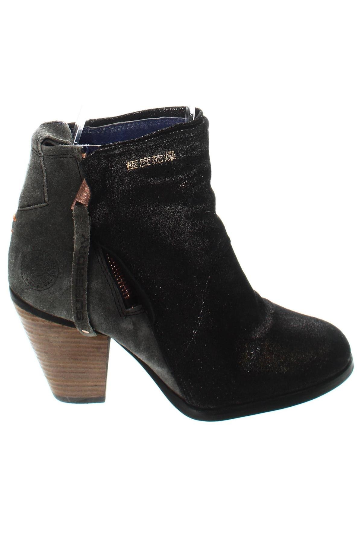 Botine de damă Superdry, Mărime 38, Culoare Multicolor, Preț 315,99 Lei