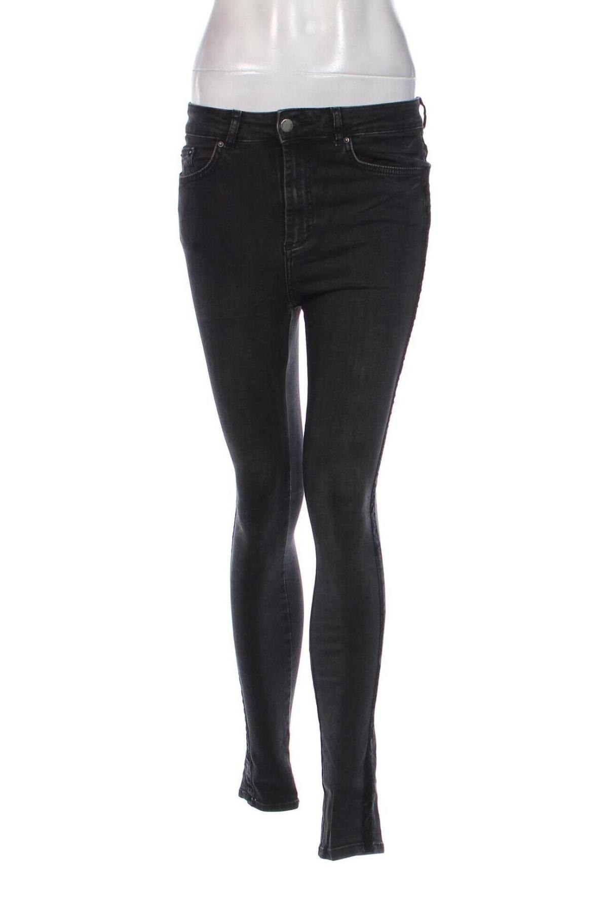 Damen Jeans Pieces, Größe S, Farbe Schwarz, Preis € 23,99